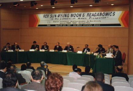 Round Table Plenary